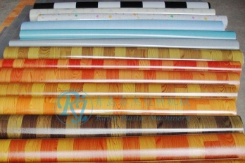 PVC卷材地板生產(chǎn)設備